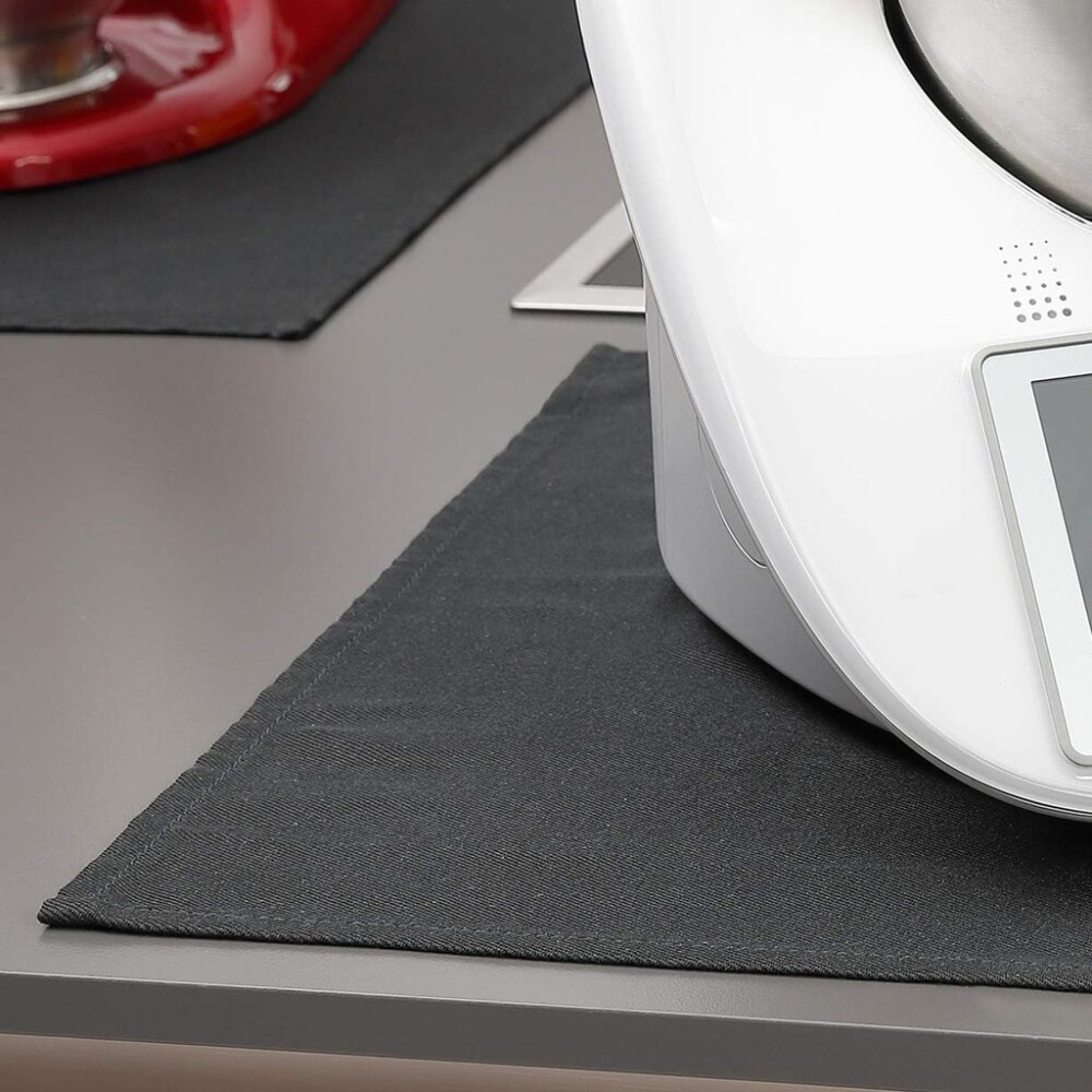 Ohnivzdorná podložka FireMat Black Edition 33 × 33 cm | Protipožární podložka