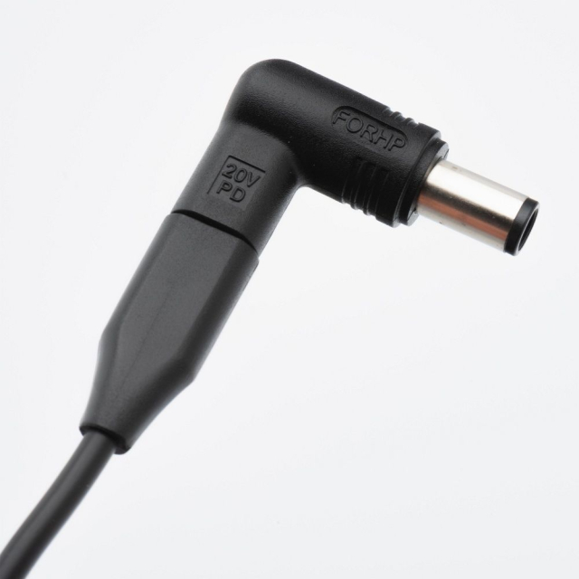 FORCELL F-ENERGY E856 univerzální nabíječka pro notebooky 90 W, USB-C + 6 adaptérů – černá
