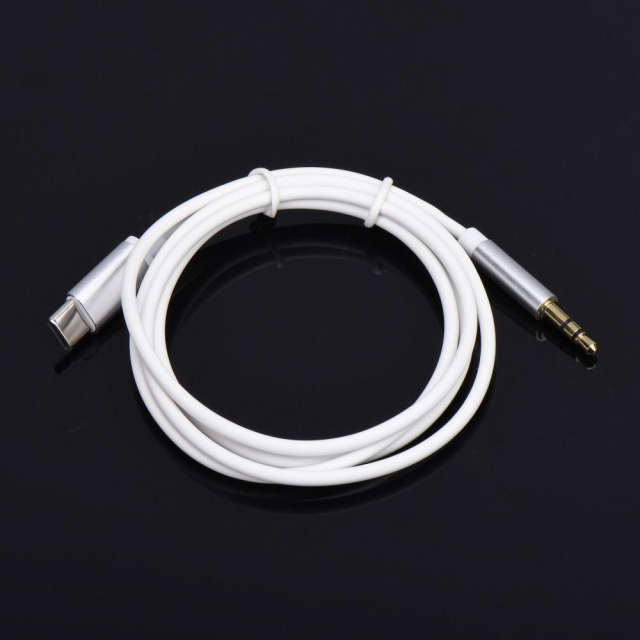 Kabel AUX typu C (samec) na 3,5 mm jack (samec), bílý