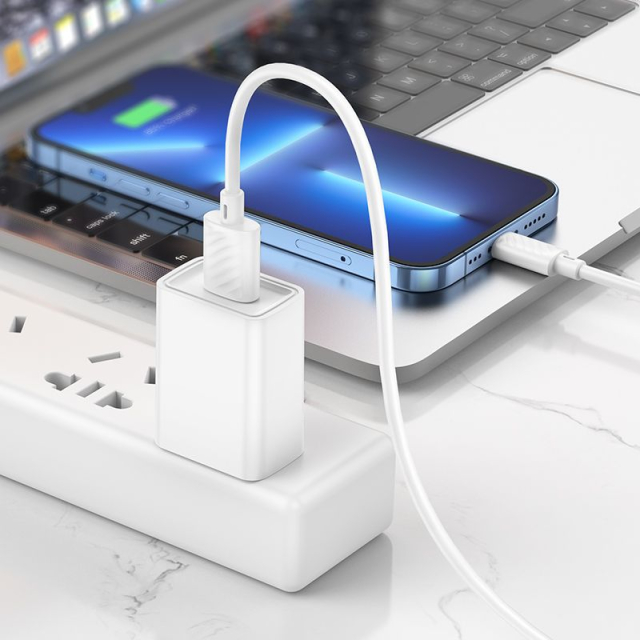 Kabel USB A na Lightning Hoco 2,4 A, 1 m, X88, bílý