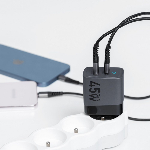 Nabíječka na telefon Forcell F-Energy GaN USB-C + USB-A QC4.0 PD 4 A 45 W VT-39, šedá