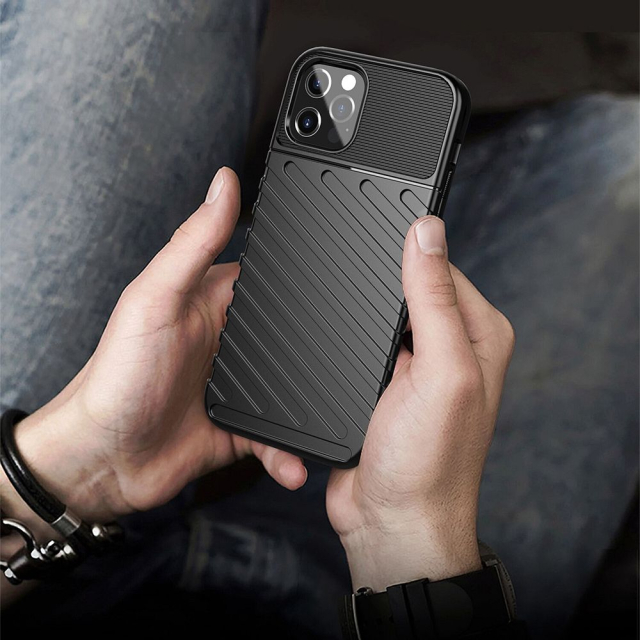 Pouzdro pro iPhone 17, barva Thunder black
