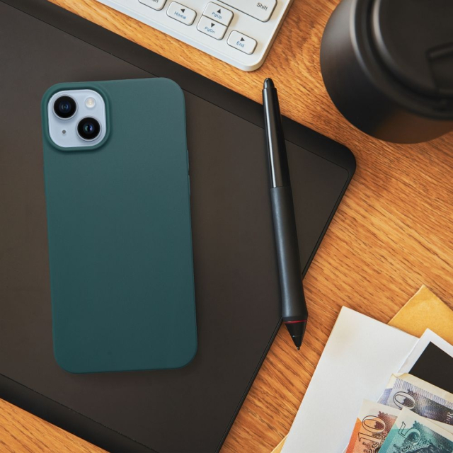 Pouzdro pro iPhone 17 Pro Max / 18 Pro Max (nízký okraj pro fotoaparát) matná tmavě zelená