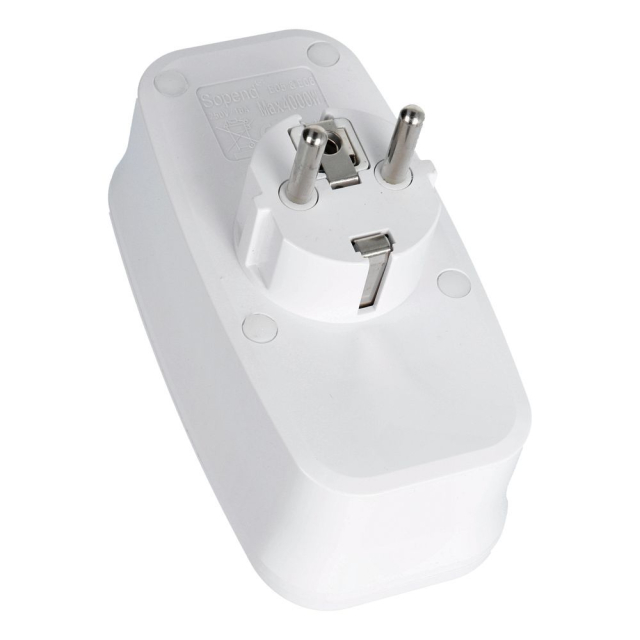 Rozbočovač se 3 zásuvkami (max. 16 A) s 3 porty USB-A a 1 portem USB-C, E06, bílý